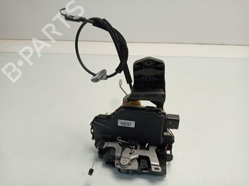 Højre fortil lås SKODA SUPERB I (3U4) [2001-2008]  17807966