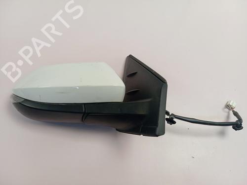 right-mirror-toyota-yaris-_p21_-_pa1_-_ph1_-2020-33460710 main image