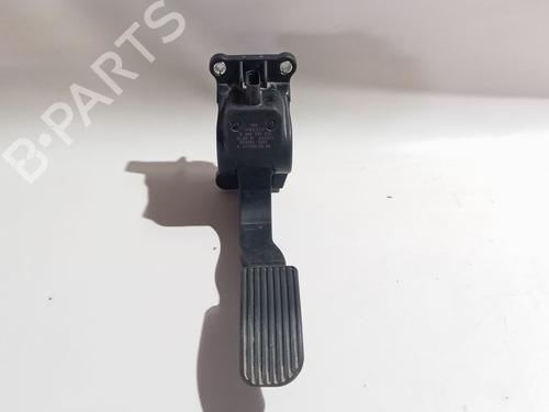 Pedal Pedal MERCEDES-BENZ VITO Van (W447) 111 CDI (447.601, 447.603, 447.605) (114 hp) 36668832 36668832