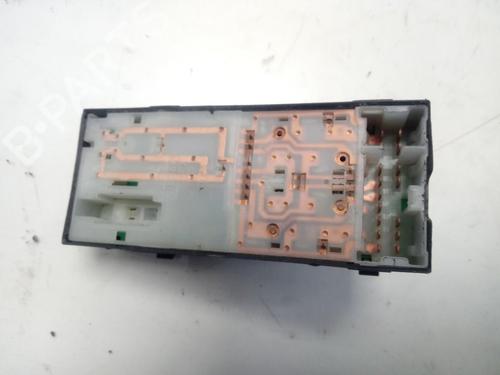 Left front window switch NISSAN MICRA III (K12) 1.5 dCi | BP13091754I27 