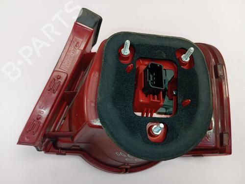 Left taillight VW PASSAT B6 (3C2) 1.9 TDI | BP34646650C34 - Image 2