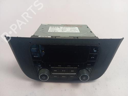 Used Radio IVECO DAILY VI Van [2014-2025]  30601101