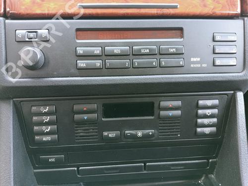 Instrument cluster BMW 5 (E39) 520 i | BP24317769C47