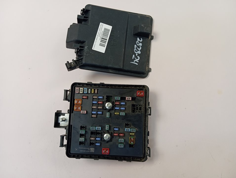 Fuse box FORD TRANSIT CUSTOM V362 Bus (F3) 20489241 | B-Parts