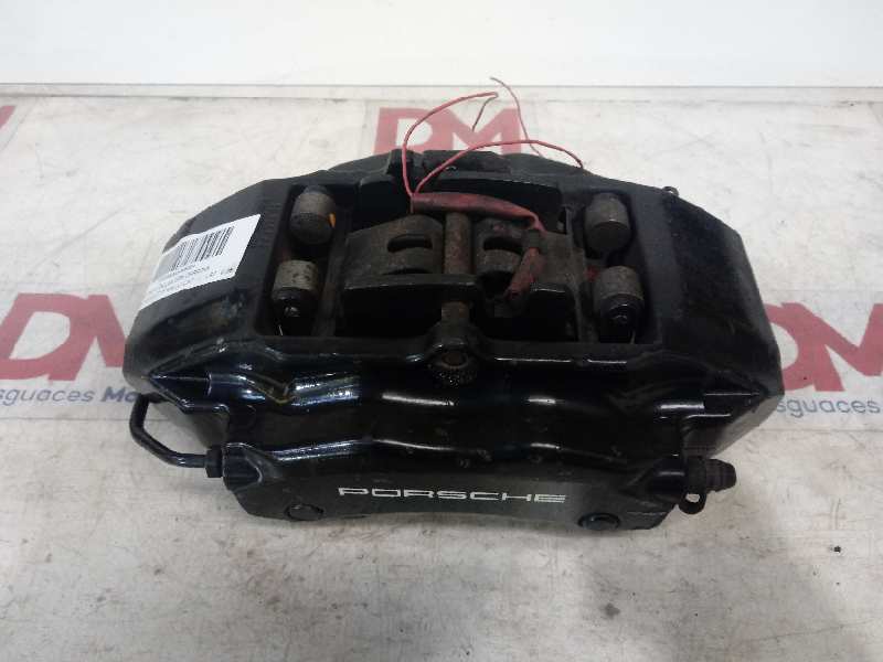 Right front brake caliper – Porsche 911 (996) (1997-2005)
