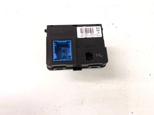 Used Electronic module PEUGEOT 308 SW II (LC_, LJ_, LR_, LX_, L4_) 1.6 BlueHDi 120 (120 hp) 12488395