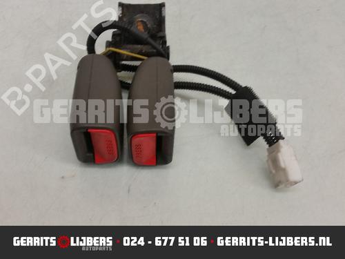 Used Seat buckle KIA SPORTAGE III (SL) 1.7 CRDi (116 hp) 13156933