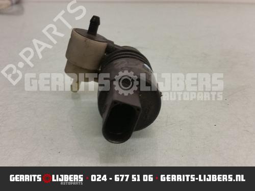 Washer pump VW GOLF III (1H1) 1.4 | BP13156123E24 