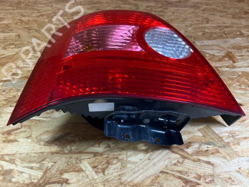 Venstre baglygte Venstre baglygte HONDA CIVIC VII Hatchback (EU, EP, EV) 1.6 i (EP2, EU8, EU6) (110 hp) 33556291 33556291