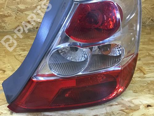 right-taillight-honda-civic-vii-hatchback-eu-ep-ev-14-is-ep1-eu5-eu7-2000-2001-2002-2003-2004-2005-2006-10351971 main image