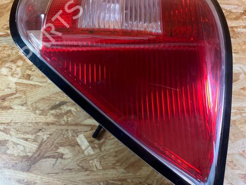 Right taillight OPEL ASTRA H Estate (A04) 1.9 CDTI 16V (L35) | BP32476075C35