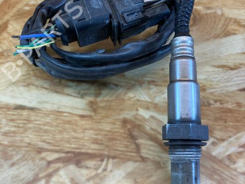 Used Electronic sensor Electronic sensor VW GOLF IV (1J1) 1.6 (102 hp) 33557921 33557921