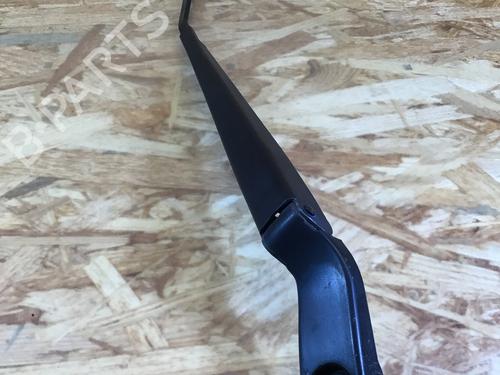 Braccio tergicristallo anteriore VW POLO IV (9N_, 9A_) 1.4 TDI (70 hp) 31345194