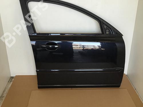 Used Right front door Right front door VOLVO V50 (545) 2.0 D (136 hp) 7758453 7758453