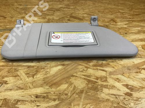 right-sun-visor-peugeot-1007-km_-14-2005-10362746 main image