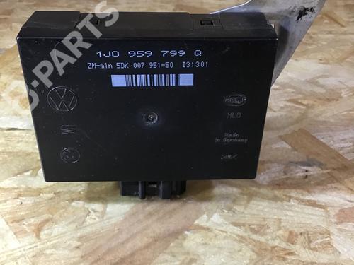 Used Control unit VW GOLF IV (1J1) 1.4 16V (75 hp) 8526843