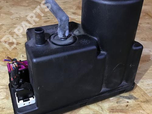 Used Central lock pump Central lock pump AUDI A4 B5 (8D2) 1.6 (100 hp) 8245835 8245835