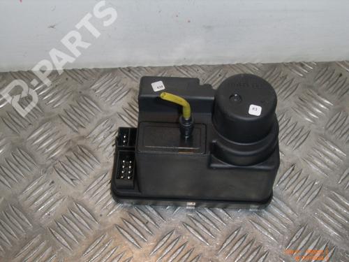 Central lock pump MERCEDES-BENZ C-CLASS (W202) C 230 Kompressor (202.024) | BP2555953M86 