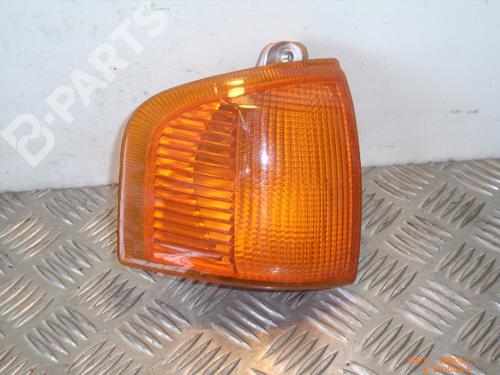 Used Right rear indicator Right rear indicator FORD ESCORT IV (GAF, AWF, ABFT) 1.4 (73 hp) 2556334 2556334