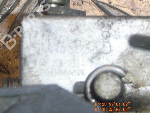 Injection rail VW POLO Coupe (86C, 80) 1.3 Cat | BP2557225M98 