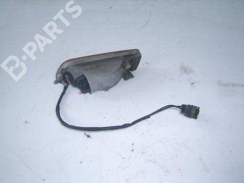 Used Right rear indicator Right rear indicator KIA SEPHIA Saloon (FA) 1.6 i (80 hp) 2558999 2558999