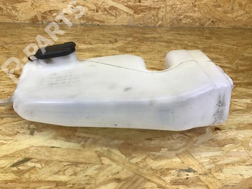 windscreen-washer-tank-dacia-sandero-16-bs0d-bs0b-bs0f-bs0h-dacia-8200210002-2008-9854251 main image