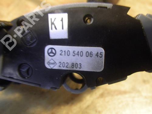 Spak kontakt MERCEDES-BENZ E-CLASS T-Model (S210) E 220 T CDI (210.206) | BP2572265I30 