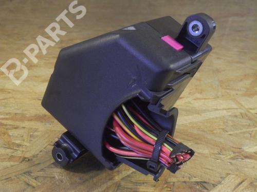 Fuse box VW PASSAT B6 Variant (3C5) 2.0 TDI | BP2577245E1 
