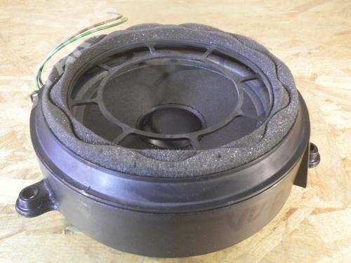 speakers-mercedes-benz-c-class-t-model-s203-c-220-cdi-203208-mercedes-benz-a2038201102-2001-2002-2003-2004-2005-2006-2007-2589592 main image