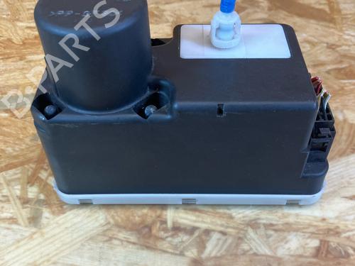 Used Central lock pump VW POLO (6N2) 1.4 (60 hp) 32215246