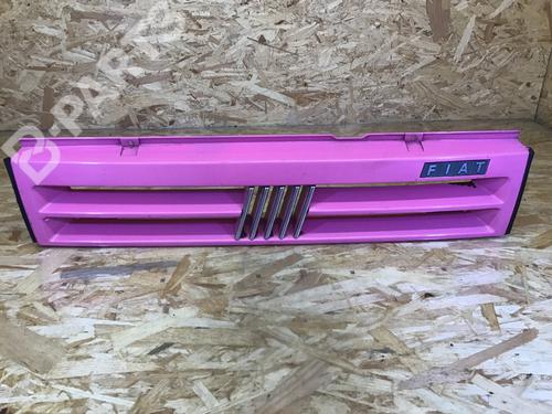 Grille FIAT UNO (146_, 158_) 45 i.e. 1.0 (146E, 146A) | BP2557029C40 