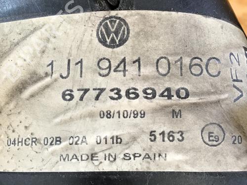 Right headlight VW GOLF IV (1J1) 1.4 16V | BP30182866C29