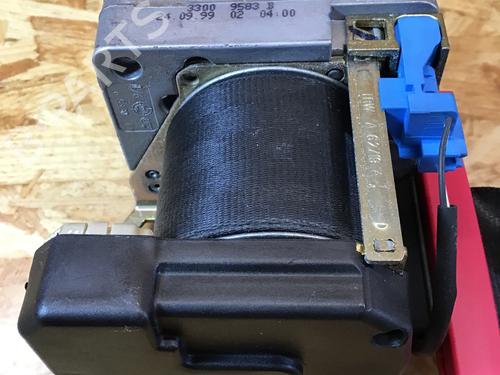 Front left seatbelt VW GOLF IV (1J1) 1.4 16V | BP30182874I26