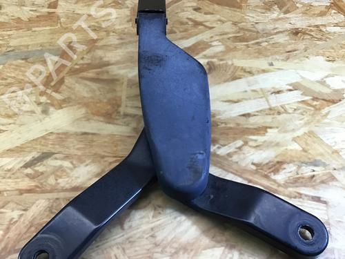 Used Front windshield wiper arm MERCEDES-BENZ C-CLASS T-Model (S204) C 250 CDI (204.203) (204 hp) 31278315