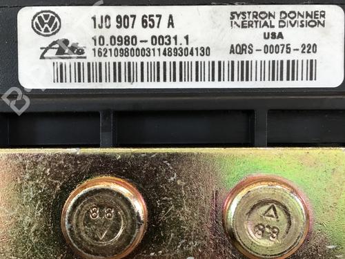 Electronic module VW GOLF IV (1J1) 1.4 16V | BP30182871M83