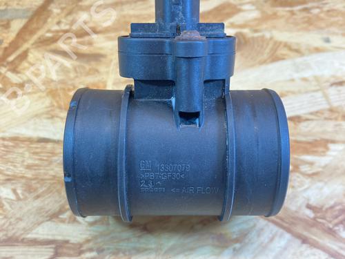 Luftmassenmesser für OPEL CORSA D (S07) 1.2 (L08, L68) (69 hp) 32497611