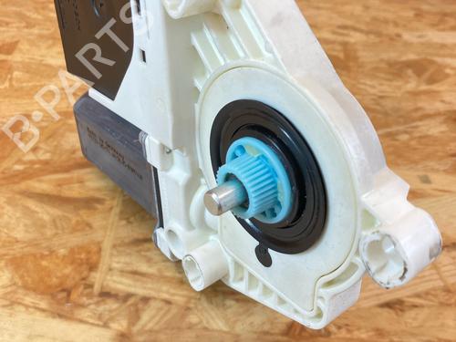 Left front window motor VW PASSAT B6 Variant (3C5) 2.0 TDI | BP32497603E21 