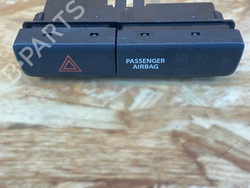 Pulsante luci di emergenza SUZUKI IGNIS III (MF, FF) 1.2 Hybrid AllGrip (ATK412) (83 hp) 32219236