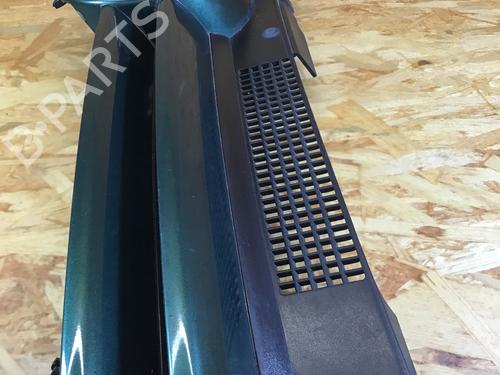 Grille VW GOLF IV (1J1) 1.4 16V | BP28127732C40 