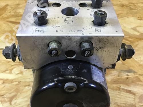 abs-pump-honda-civic-vii-hatchback-eu-ep-ev-14-is-ep1-eu5-eu7-honda-11000041690-2000-2001-2002-2003-2004-2005-2006-10351970 main image