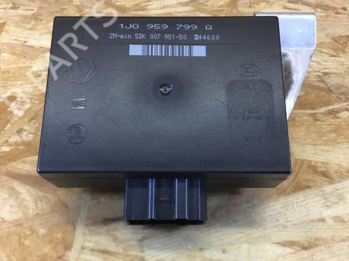 Used Control unit VW GOLF IV (1J1) 1.4 16V (75 hp) 13230024