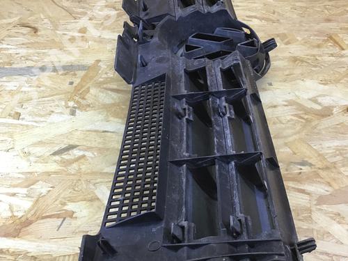 Grill VW GOLF IV Variant (1J5) 1.4 16V | BP9241903C40 