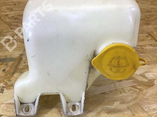 Used Windscreen washer tank Windscreen washer tank SUBARU LEGACY III Estate (BH) 2.0 AWD (BH5) (125 hp) 9134092 9134092