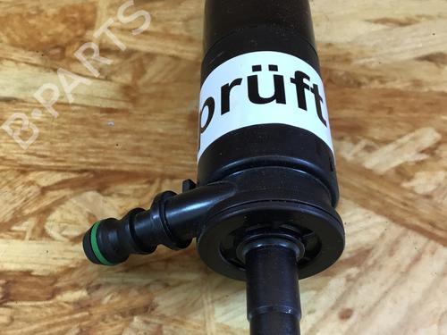 Used Washer pump VW GOLF V Variant (1K5) 1.4 TSI (140 hp) 31921882