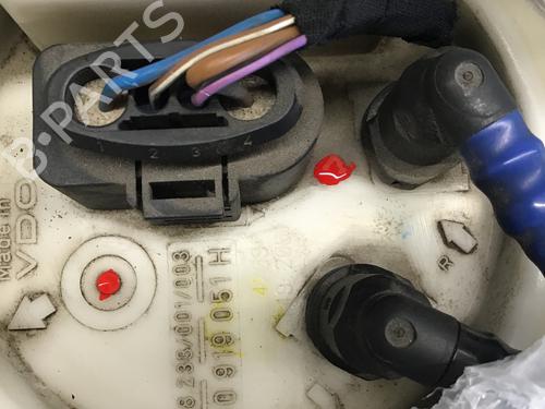 Fuel pump VW GOLF IV (1J1) 1.4 16V | BP3345671M76