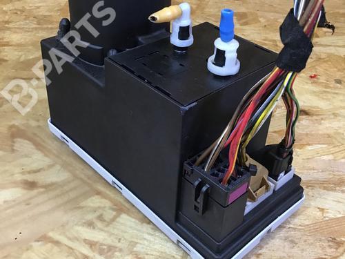 Used Central lock pump Central lock pump AUDI A3 (8L1) 1.9 TDI (110 hp) 10617901 10617901