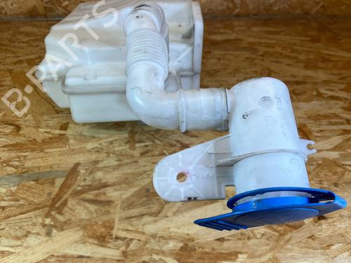 Used Windscreen washer tank VW GOLF V (1K1) 2.0 FSI (150 hp) 32394403