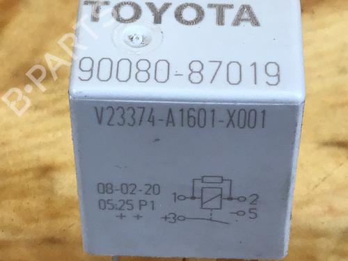 Capteur électronique TOYOTA AURIS (_E15_) 1.6 (ZRE151_, ZRE151R) (124 hp) 17571175