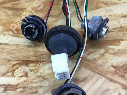 Portalamparas MAZDA DEMIO (DW) 1.3 i 16V (DW3W) (72 hp) 30491794