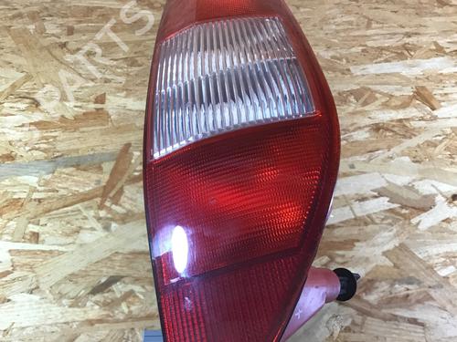Used Right taillight FORD MONDEO III Turnier (BWY) 2.0 TDCi (130 hp) 28294055